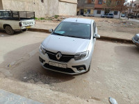 voitures-renault-symbol-2021-tighennif-mascara-algerie