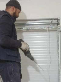   Reparation volet roulant ( Rideaux aluminium et pvc )
