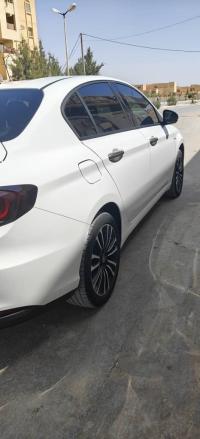 سيارات-fiat-tipo-sedan-2023-life-بئر-العاتر-تبسة-الجزائر