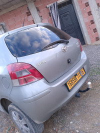 voitures-toyota-yaris-2011-copies-douera-alger-algerie