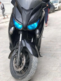 motos-et-scooters-xmax-400-yamaha-2017-casbah-alger-algerie