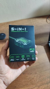 Adaptateur Hub USB-C 5-en-1 Sarafox XD5 Ethernet RJ45 Gigabit 1000Mbps, Jack 3.5mm, USB-C PD 100W