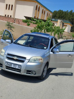 voitures-chevrolet-aveo-5-portes-2013-ain-bessem-bouira-algerie