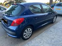 سيارات-peugeot-207-2007-باب-الواد-الجزائر