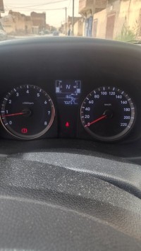 سيارات-hyundai-accent-rb-4-portes-2019-gl-المغير-الجزائر