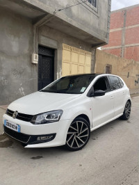 voitures-volkswagen-polo-2012-style-tiaret-algerie