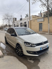 voitures-volkswagen-polo-2012-style-tiaret-algerie