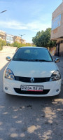 voitures-renault-clio-campus-2012-bye-guelma-algerie