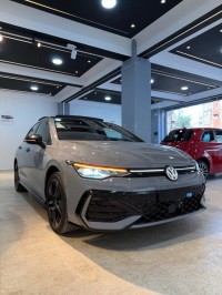 voitures-volkswagen-golf-8-2025-r-black-edition-cheraga-alger-algerie