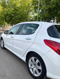 سيارات-peugeot-308-2012-الحامة-خنشلة-الجزائر