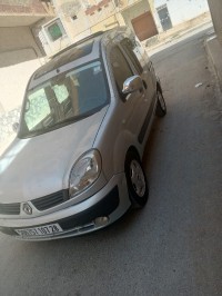 السيارات-النفعية-renault-kangoo-2007-مقرة-المسيلة-الجزائر