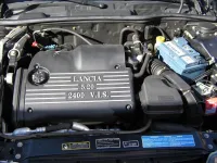 vends moteur-boite complet fiat lancia 2.4  20 soupapes. essence avec faisceau et memoire