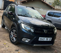 voitures-dacia-sandero-2019-techraod-issers-boumerdes-algerie