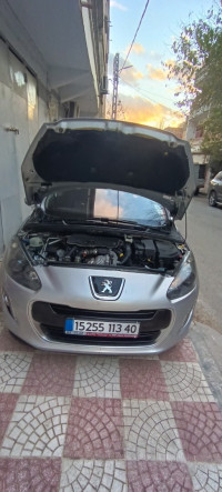 voitures-peugeot-308-2013-allur-khenchela-algerie