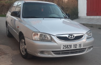 voitures-hyundai-accent-2012-beni-douala-tizi-ouzou-algerie