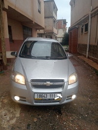 voitures-chevrolet-aveo-4-portes-2011-tizi-ouzou-algerie