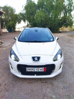 voitures-peugeot-308-2012-alir-khenchela-algerie