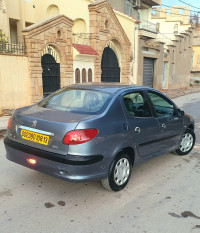 voitures-peugeot-206-2008-maghnia-tlemcen-algerie