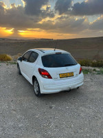 voitures-peugeot-207-2011-allure-el-eulma-setif-algerie