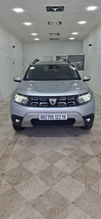 voitures-dacia-duster-2022-facelift-laureate-setif-algerie