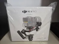 DJI RS4 PRO STABILISATEUR APPAREIL PHOTO - TACTILE OLED 1.8" - 4.5KG MAX - BLUETOOTH-USB-C-TRÉPIED