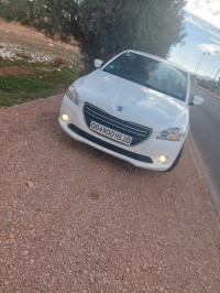 voitures-peugeot-301-2015-active-saida-algerie