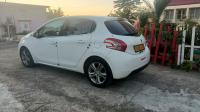 سيارات-peugeot-208-2014-allure-جيجل-الجزائر