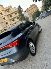 voitures-seat-leon-2021-dely-brahim-alger-algerie