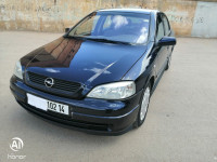 moyenne-berline-opel-astra-2002-tiaret-algerie