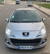 voitures-peugeot-207-2012-allure-les-eucalyptus-alger-algerie