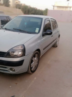 voitures-renault-clio-2-2004-mezghrane-mostaganem-algerie