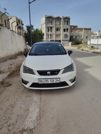 سيارات-seat-ibiza-2013-قالمة-الجزائر