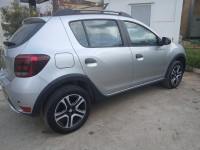 voitures-dacia-sandero-2023-mostaganem-algerie