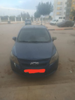 voitures-chevrolet-sail-5-portes-2012-relizane-algerie