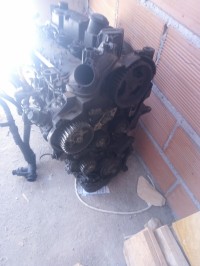 المحرك-و-علبة-السرعة-moteur-14hdi-عزازقة-تيزي-وزو-الجزائر