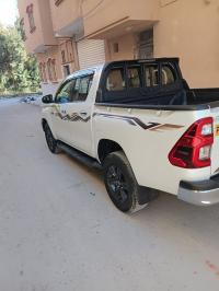 السيارات-النفعية-toyota-revo-2024-الجلفة-الجزائر