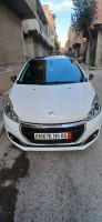 voitures-peugeot-208-2015-allure-facelift-batna-algerie