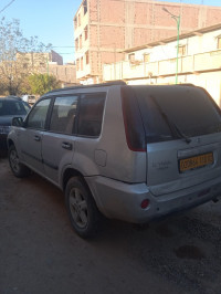 voitures-nissan-x-trail-2010-sobha-chlef-algerie