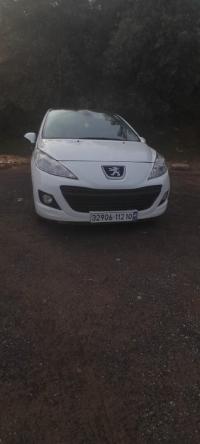 voitures-peugeot-207-2012-allure-bouira-algerie