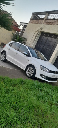 voitures-volkswagen-polo-2014-life-el-kseur-bejaia-algerie