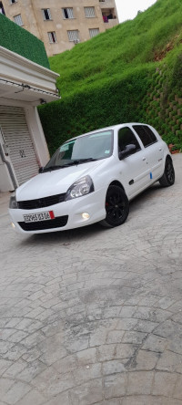 voitures-renault-clio-campus-2013-extreme-el-kseur-bejaia-algerie