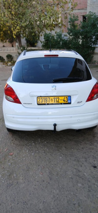 voitures-peugeot-207-2012-allure-telerghma-mila-algerie