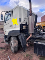 camion-hino-700-2010-batna-algerie