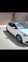 voitures-peugeot-208-2015-allure-facelift-batna-algerie