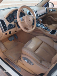 voitures-porsche-macan-2013-ouargla-algerie