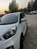 voitures-kia-picanto-2015-roknia-guelma-algerie