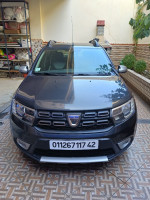 voitures-dacia-sandero-2017-stepway-cherchell-tipaza-algerie