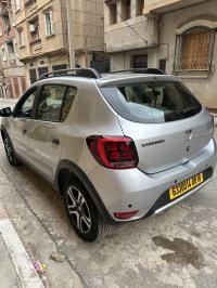 سيارات-dacia-sandero-2023-stepway-extreme-البويرة-الجزائر