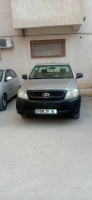 utilitaire-toyota-hilux-2011-chelghoum-laid-mila-algerie