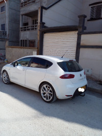 voitures-seat-leon-2012-fr-140ch-batna-algerie